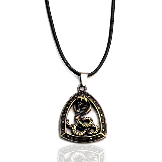 Amuleto año nuevo chino serpiente 2025